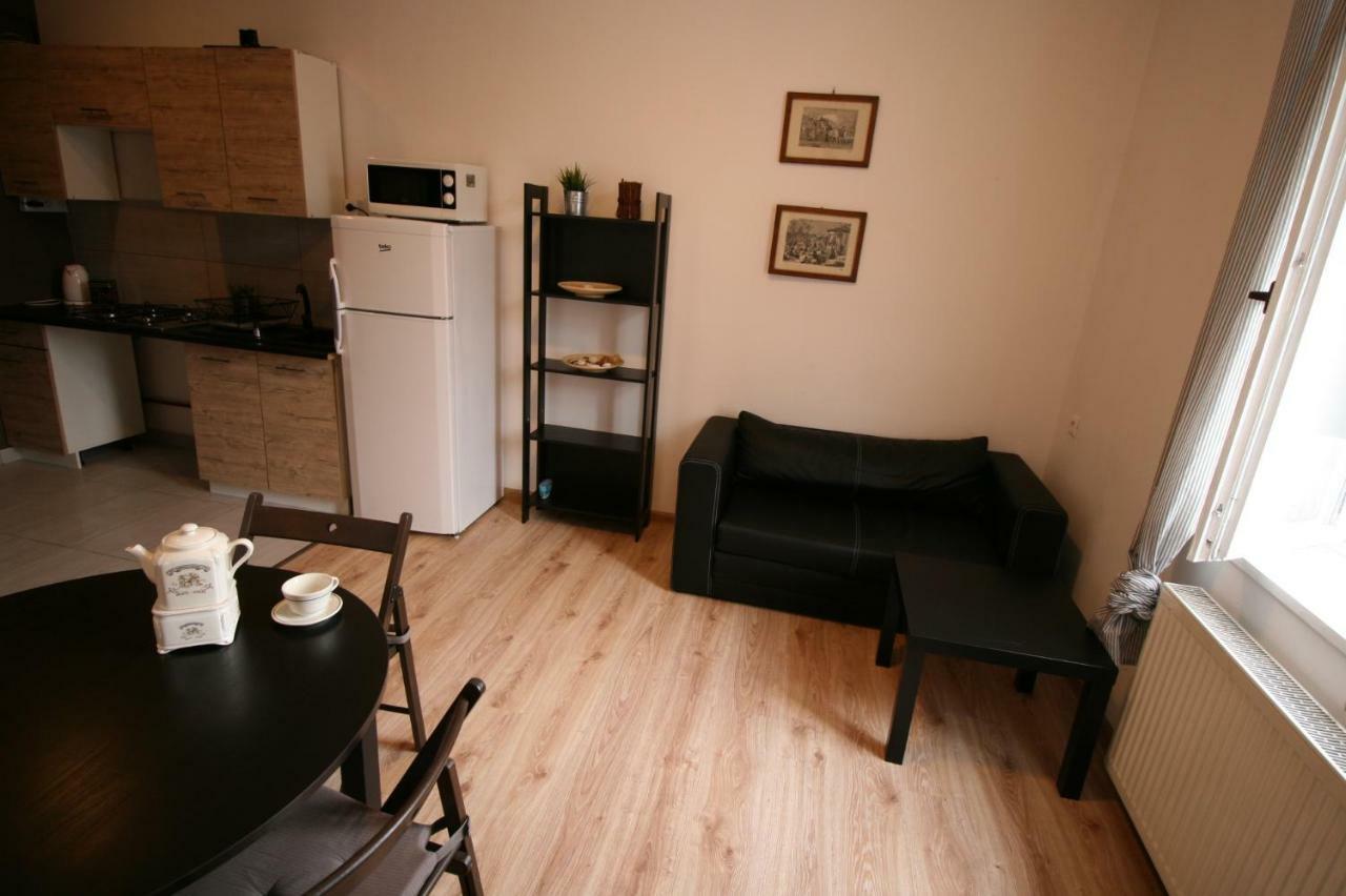 Dom Sapiehy Aparthotel Krakkó Kültér fotó