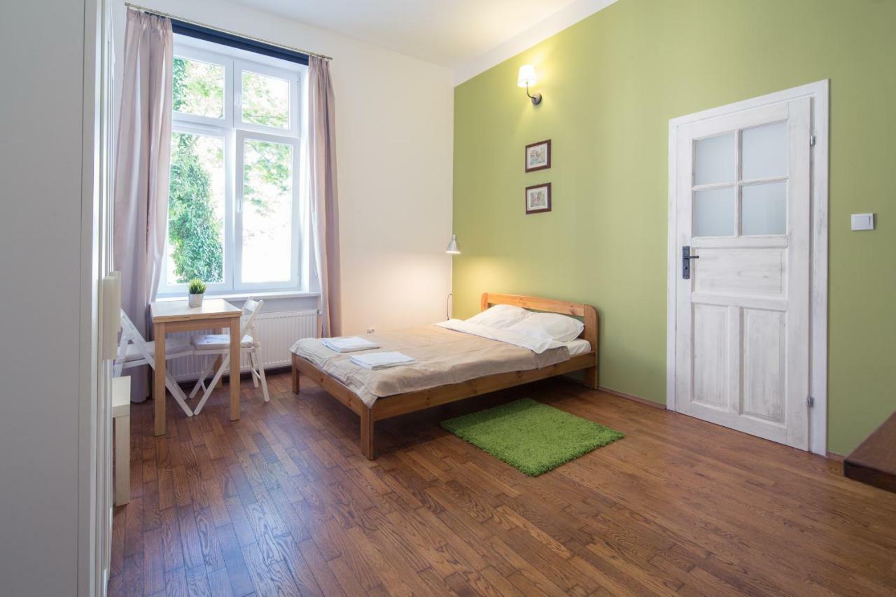 Dom Sapiehy Aparthotel Krakkó Kültér fotó