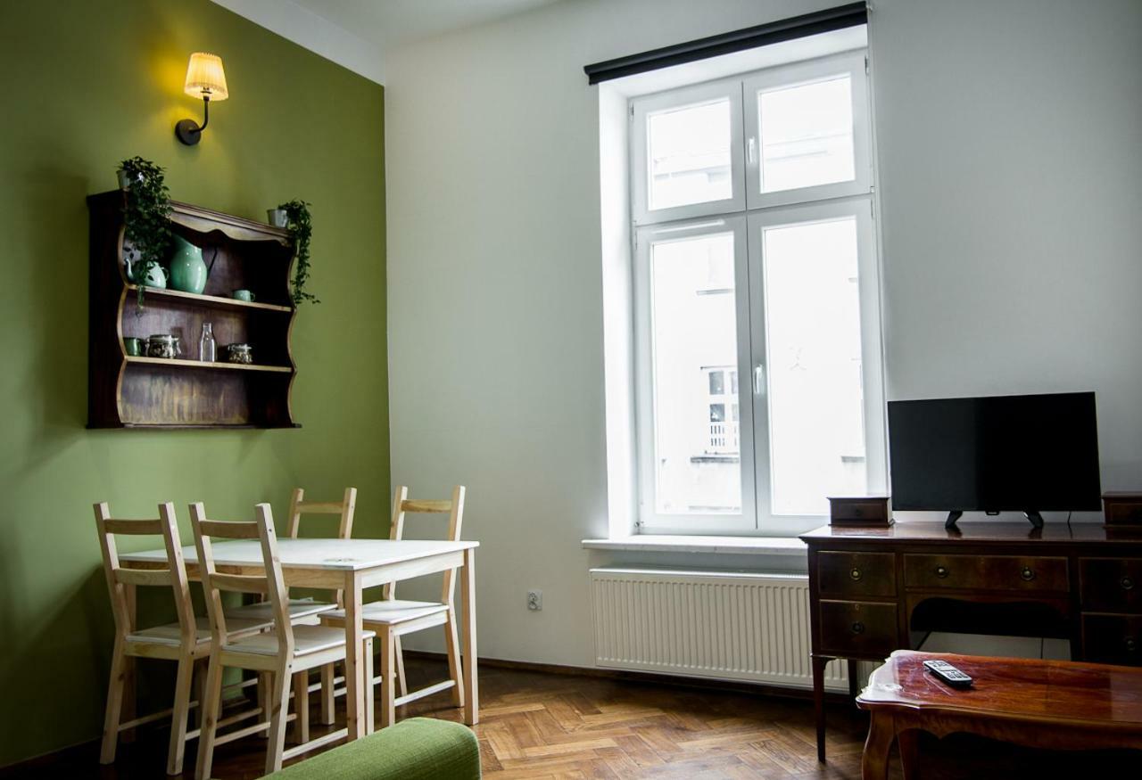 Dom Sapiehy Aparthotel Krakkó Kültér fotó