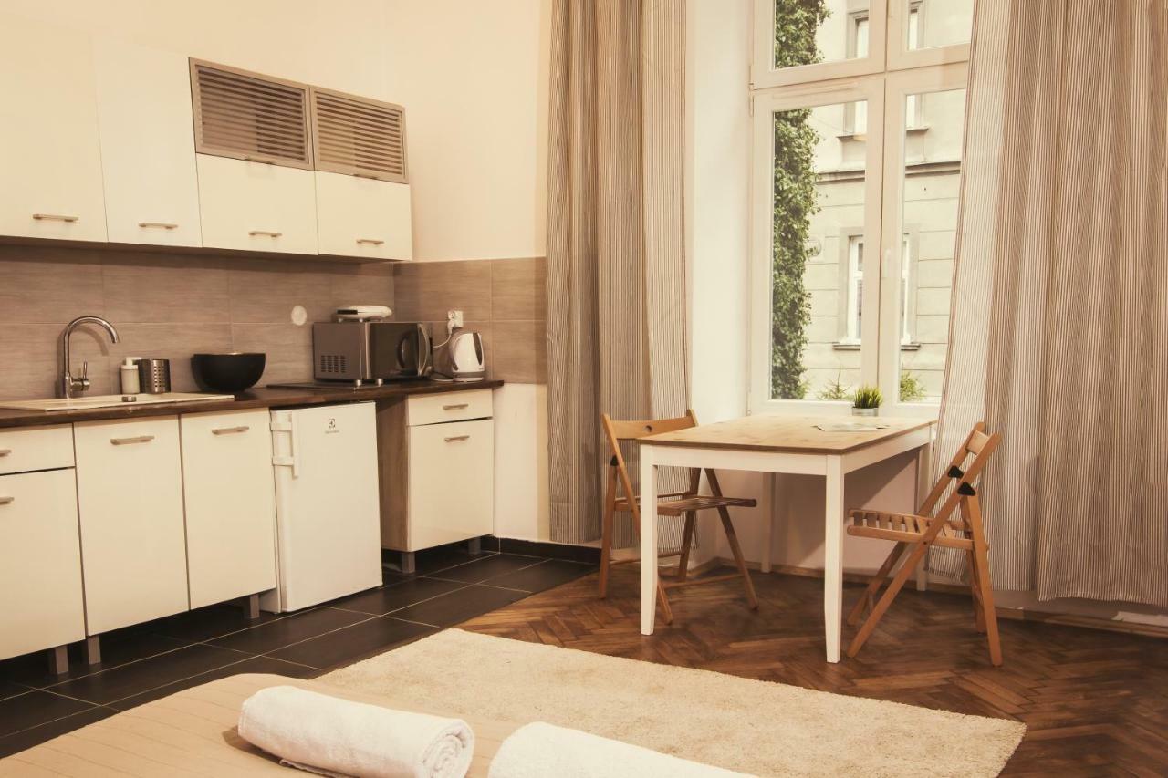 Dom Sapiehy Aparthotel Krakkó Kültér fotó