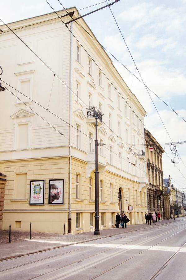 Dom Sapiehy Aparthotel Krakkó Kültér fotó
