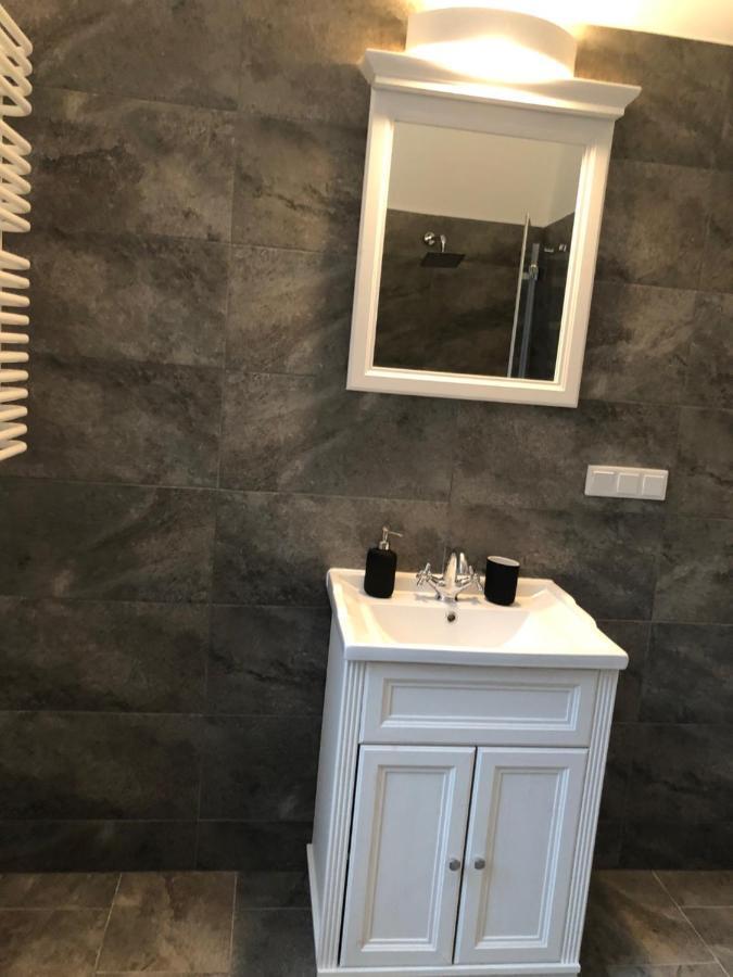 Dom Sapiehy Aparthotel Krakkó Kültér fotó
